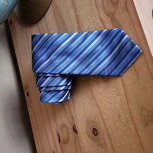 3/$30 Calvin Klein striped silk tie